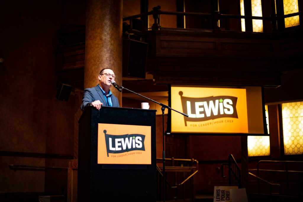 Avi Lewis